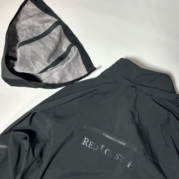 Red lobster jacket 🦞 - Picture 7 of 7